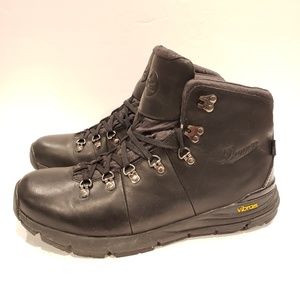 Danner Mountain 600 CARBON BLACK    size 11